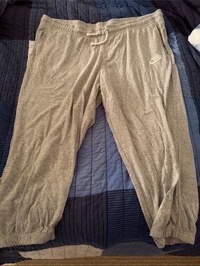 Nike Light Gray Jogger Sweatpants with Drawstring Petite XXL